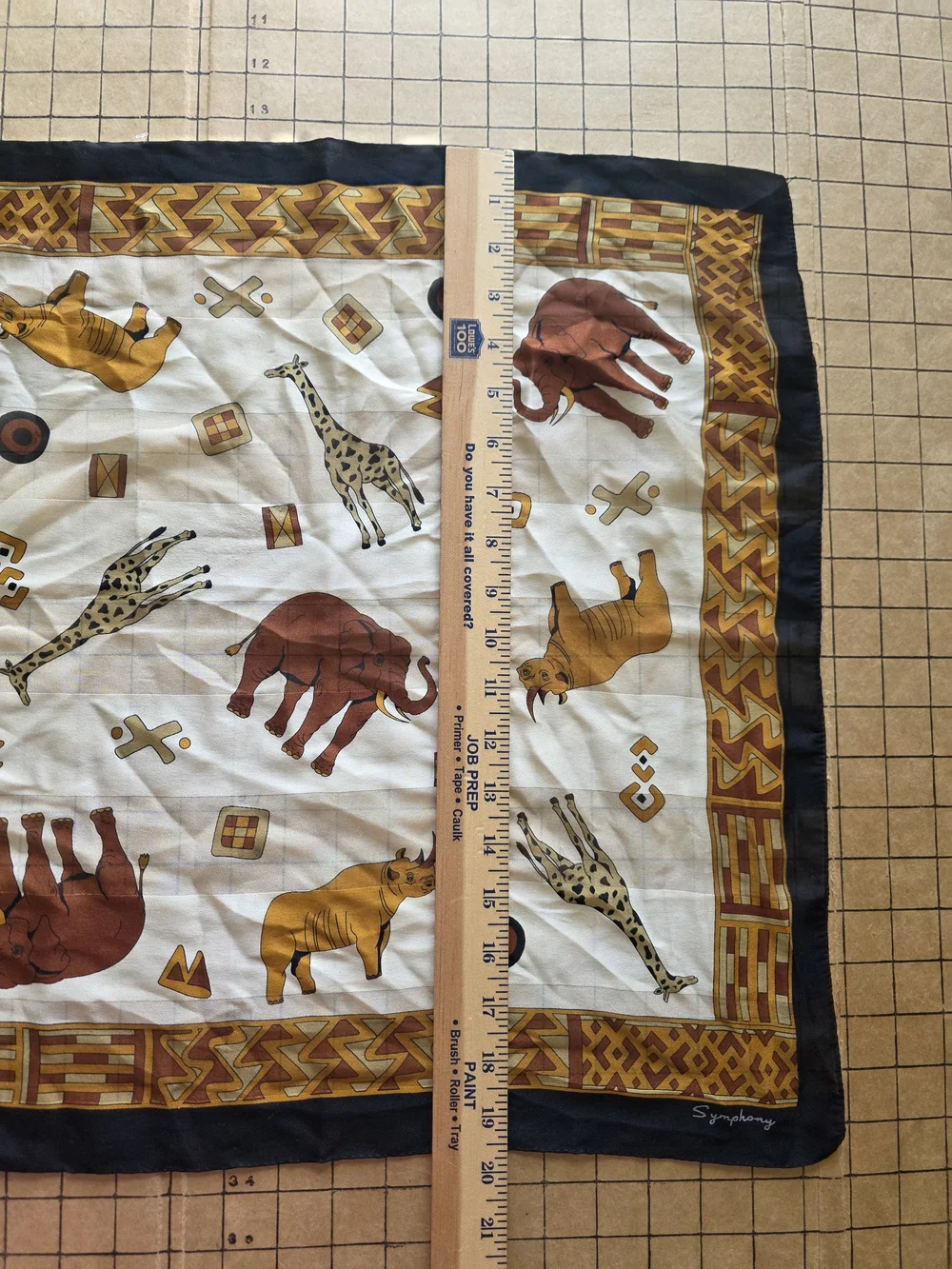 VTG Symphony Scarfs Safari Wildlife Square Scarf Italy 23